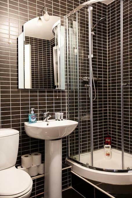 Spacious Belfast City Centre Duplex Apartment Exterior foto
